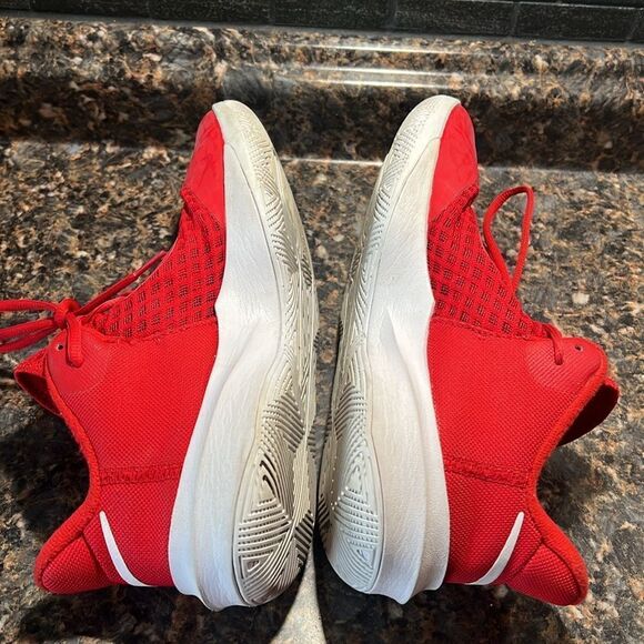 Nike  zoom Hyperspeed Court University Red/White sz 10 - Picture 10 of 15